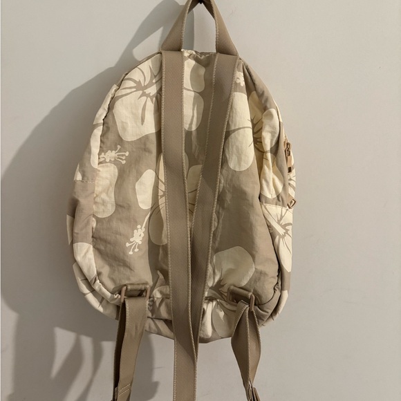 ALOHA Collection Keep it Light MINI Backpack in Hana Hou - Picture 2 of 6